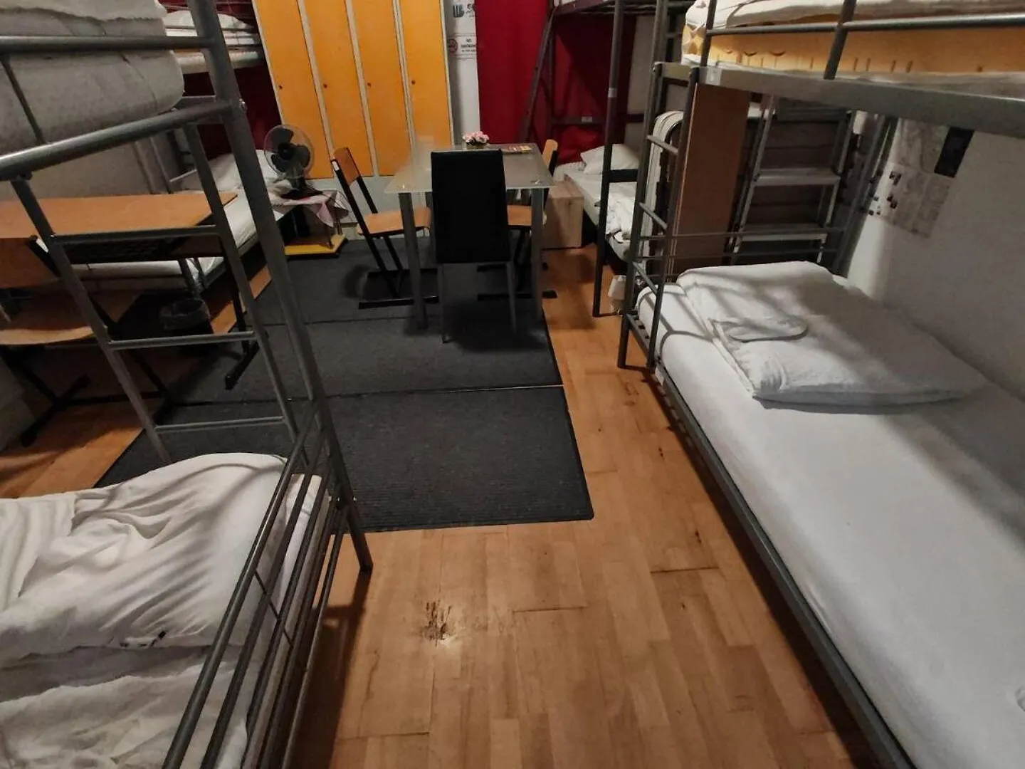 Ostello Abai Apartments 1150 Only Www-On-Line-Check-In & Selfservice Vienna