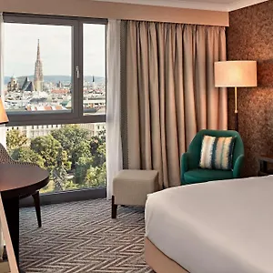 Hilton Park Отель