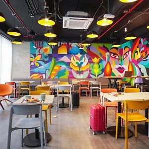 ** Hotel Ibis Budget Marly Colombie