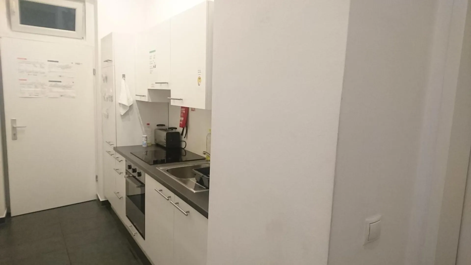 Abai Apartments 1150 Only Www-On-Line-Check-In & Selfservice 维也纳 0*,  奥地利