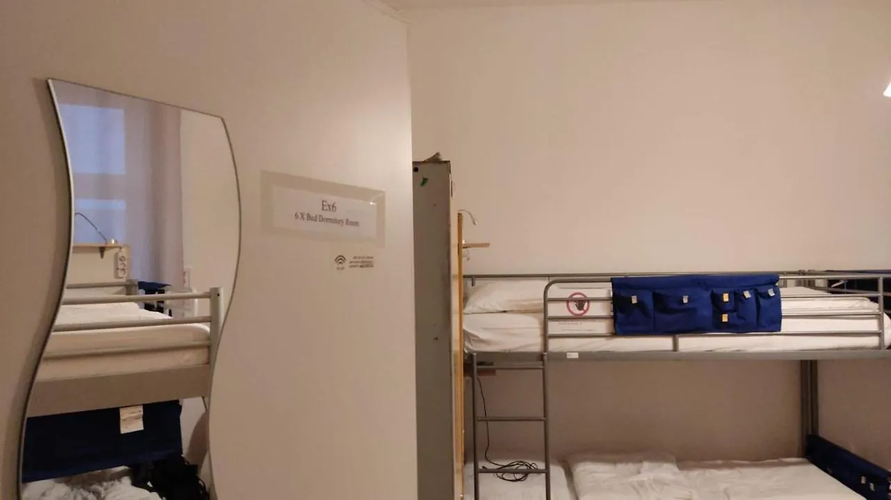 Abai Apartments 1150 Only Www-On-Line-Check-In & Selfservice Wenen Hostel