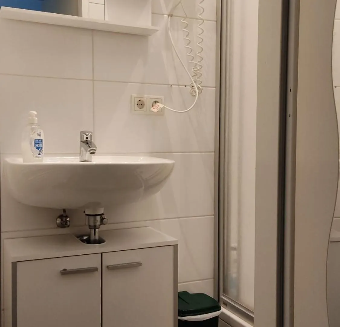 Abai Apartments 1150 Only Www-On-Line-Check-In & Selfservice Wenen 0*,  Oostenrijk